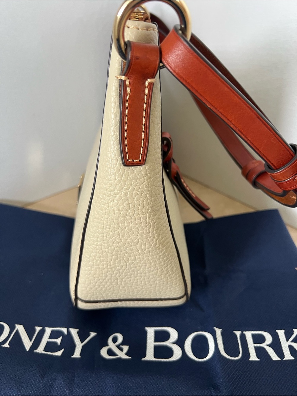 Dooney & Bourke Cream Pebble Leather Crossbody with Brown Trim - Picture 3 of 14
